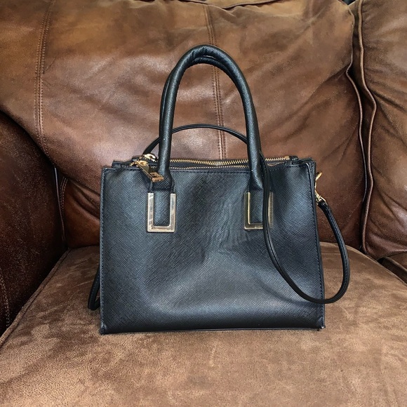 H&M Handbags - H&M purse